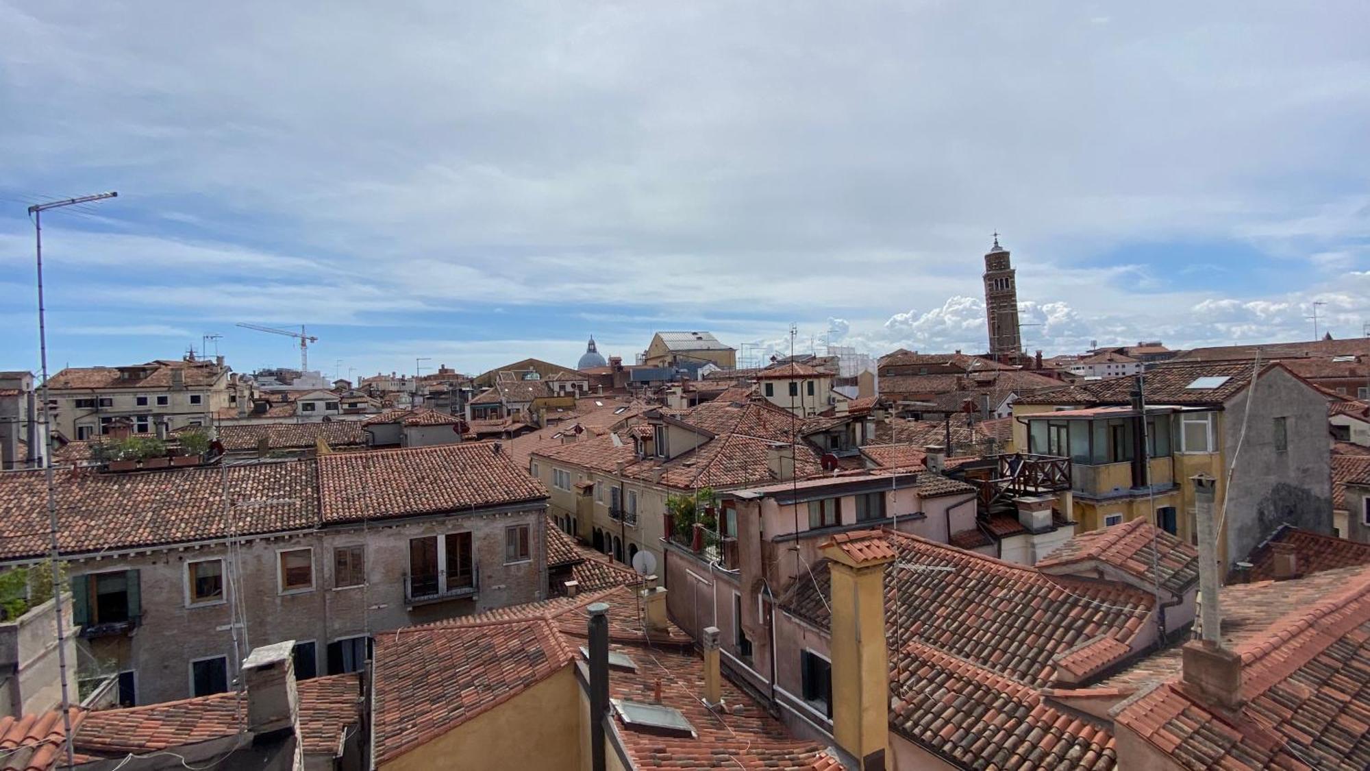 Appartamento Rooftop 3999 *